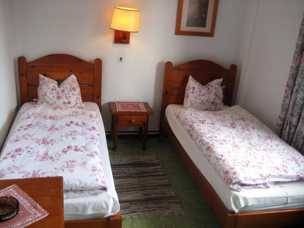 Pension Casa Austria Calella Phòng bức ảnh