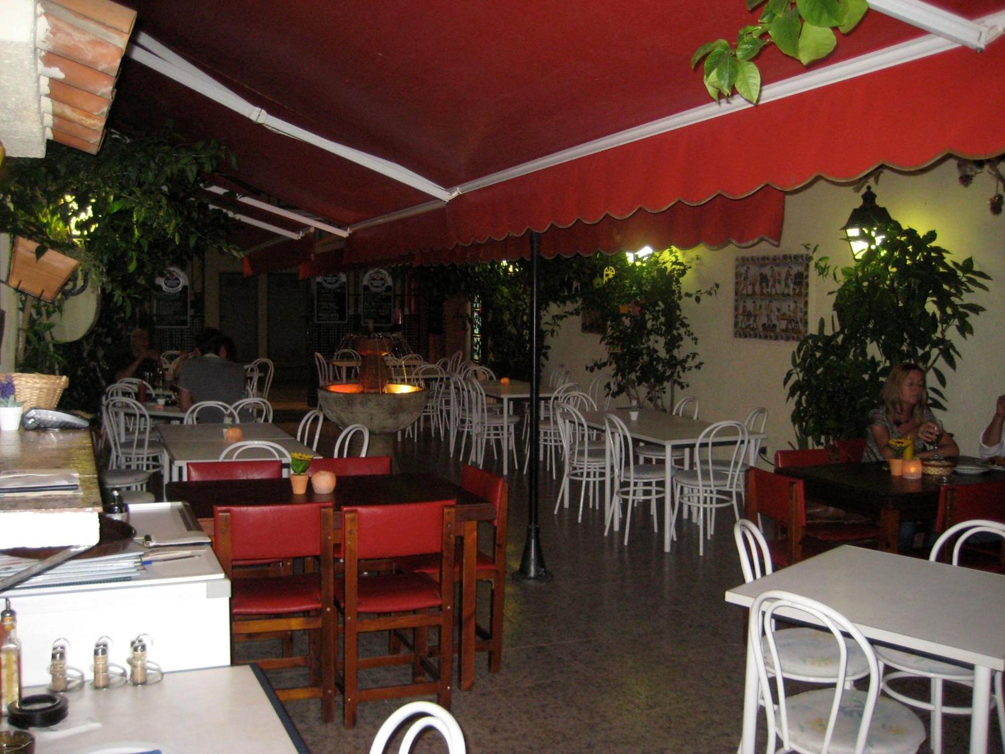 Pension Casa Austria Calella Ngoại thất bức ảnh